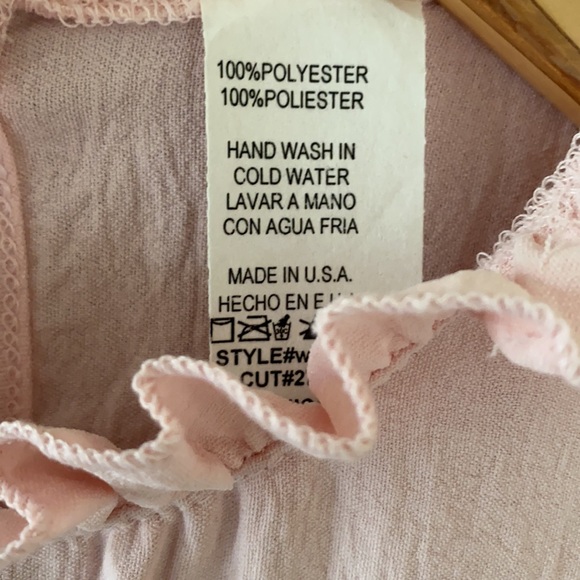 Pink Blouse - Picture 4 of 4